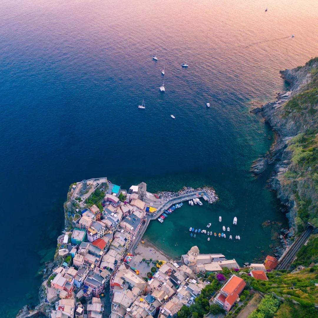 航拍压迫感的长焦镜头怎么拍,航拍中国用了多少长焦镜头拍摄