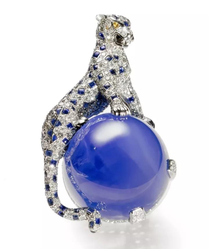 对付女人,没有一件珠宝解决不了的!