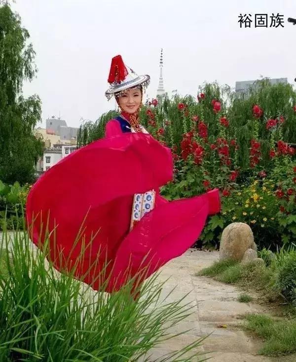 56个民族美女服饰图片大全,56个民族女生的漂亮服装