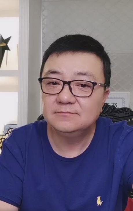 董路点评国足三大门将前景：刘殿座坐稳主力，王大雷颜骏凌存短板