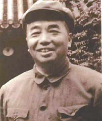 平江起义之前，彭德怀给黄公略写过一首密诗，提到了毛主席