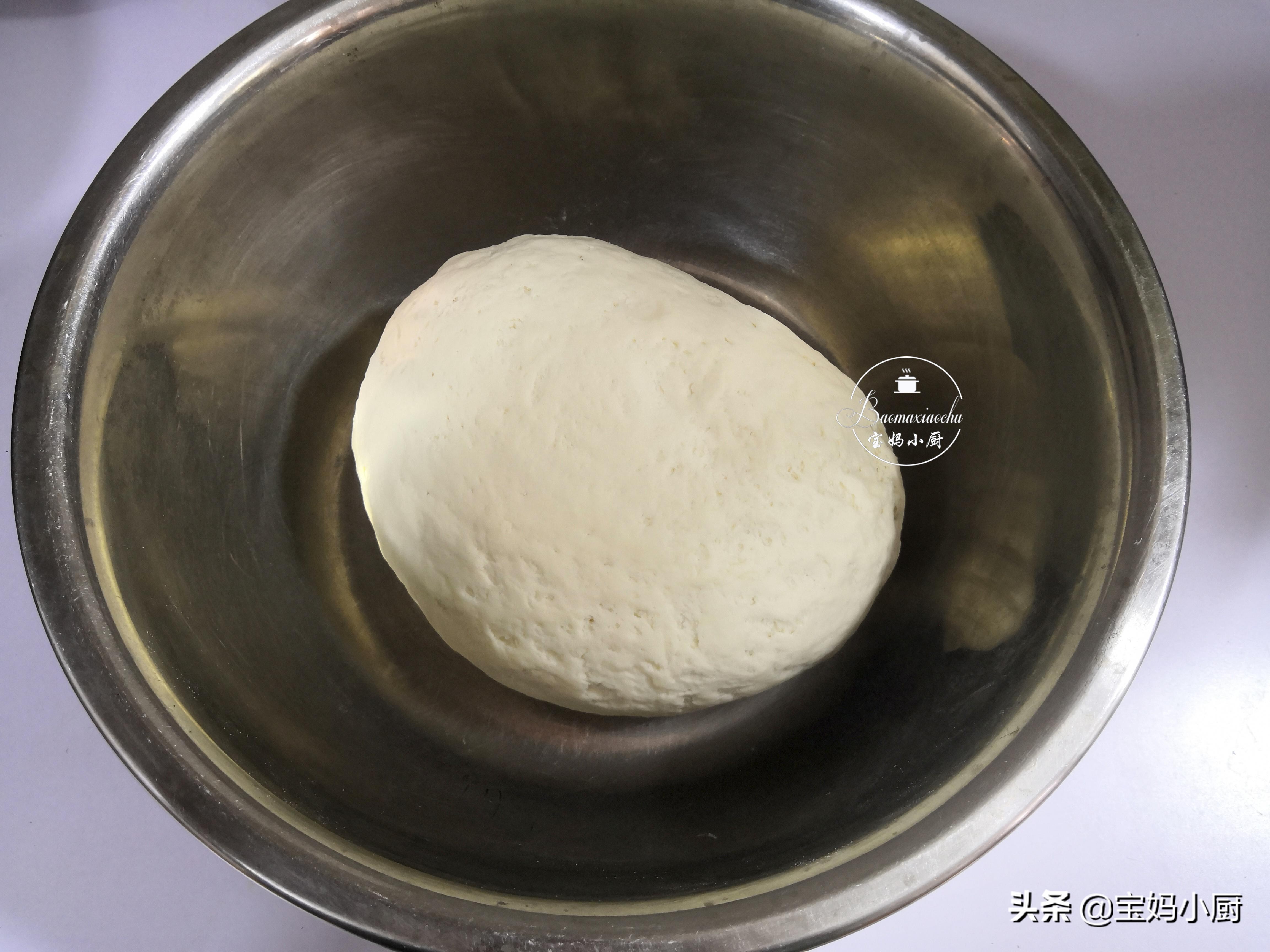 蒸包子，不会发面？学个窍门，面发得又快又好，包子又软又暄
