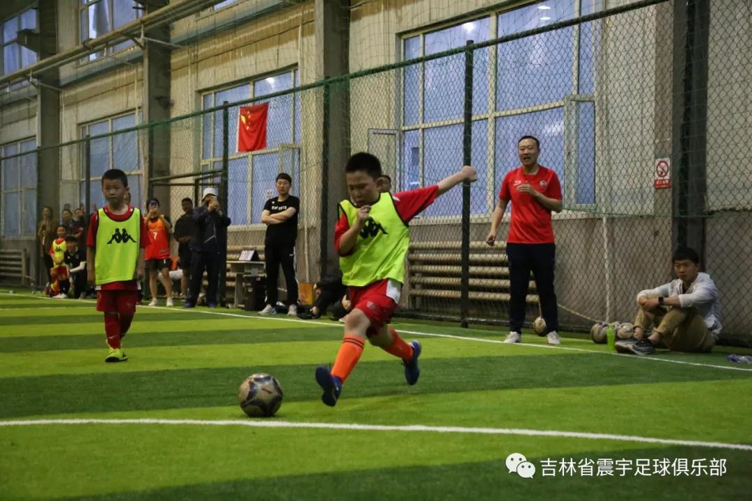 快乐童年,足球相伴!——震宇足球俱乐部“超级比赛日”精彩瞬间