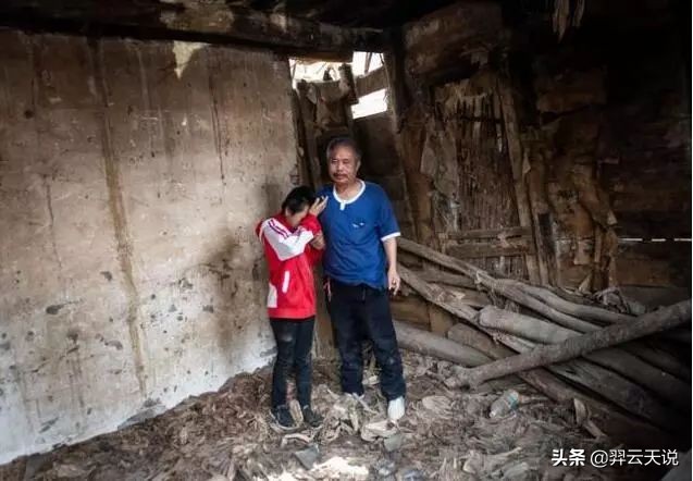 当一个人困境的时候最需要什么,当一个人陷入困境时该怎么安慰