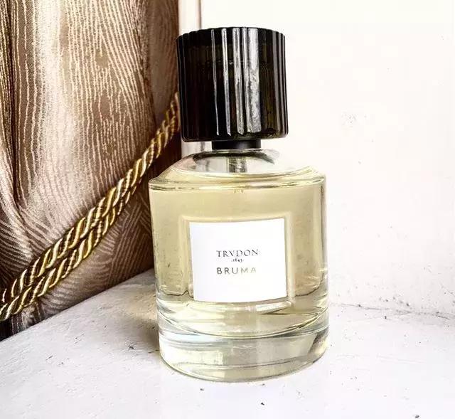 夏天喷这几款香水清甜淡香好迷人,夏天喷香水推荐哪款好用