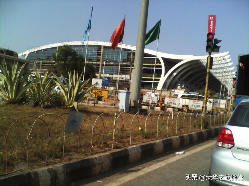 10艘航母对战五艘战列舰,7万吨巨舰和4艘航母对战