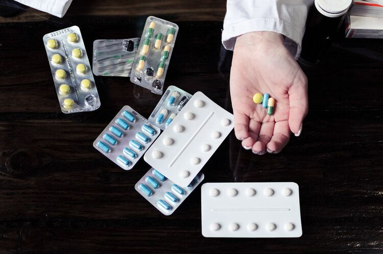 几十块钱的维生素b族有用吗,维生素d钙大概多少钱一瓶