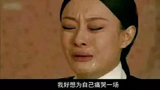 路上看见教练车怎么办,路上看到停在路边的保时捷