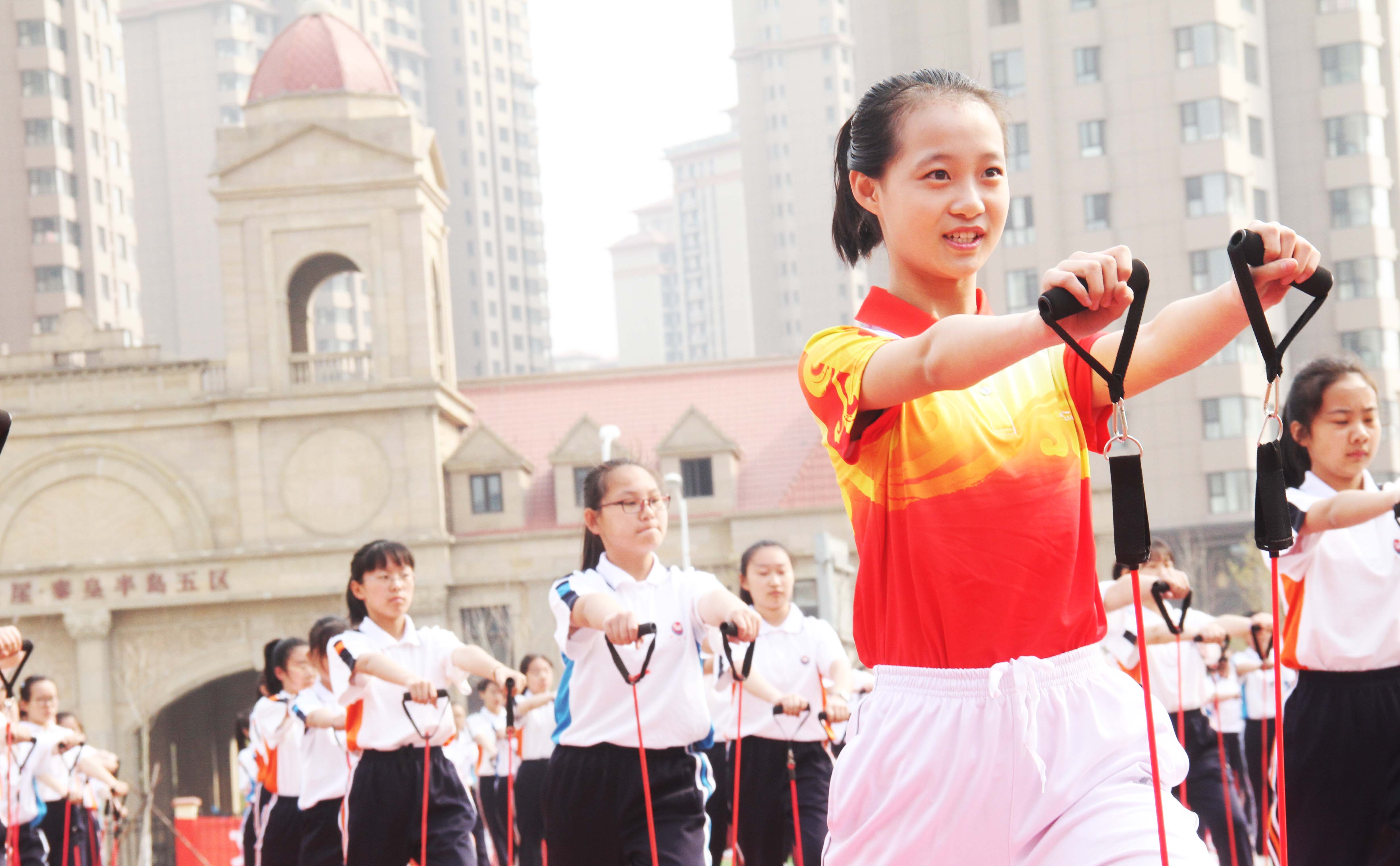 港城师生唱响运动之春序曲