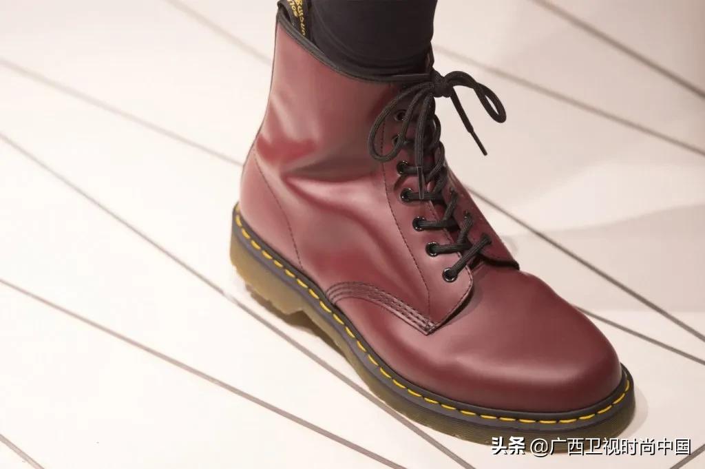 百搭韩系马丁靴,超百搭款马丁靴
