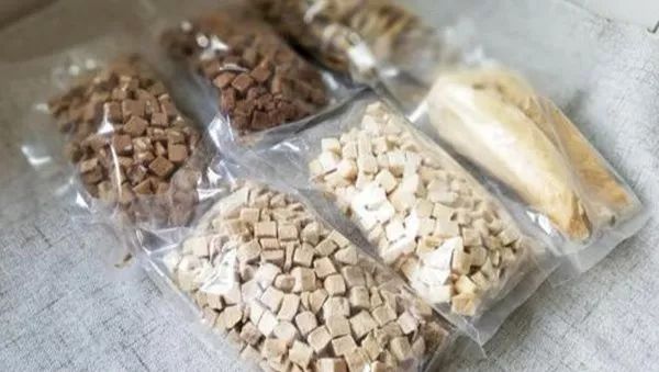 猫冻干应该买什么样的,猫咪冻干假货
