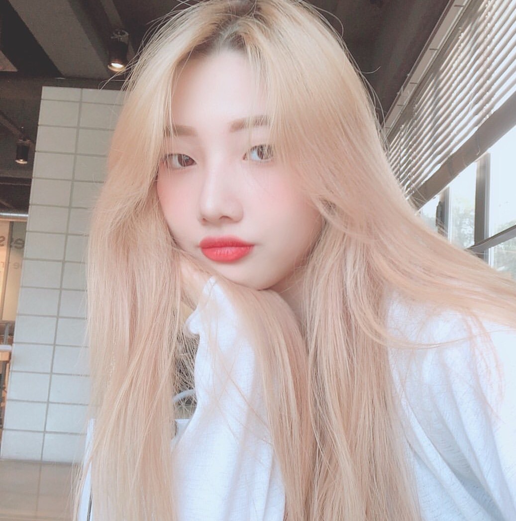 浅色系长发型,浅色系发色不漂长发怎么办