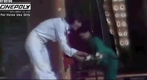 “性感歌后”的狂野情史