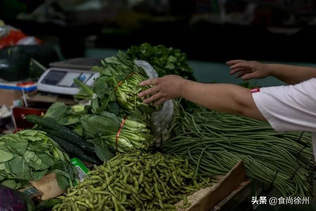 徐州68岁阿姨卖米线,徐州一家米线养活几十口人