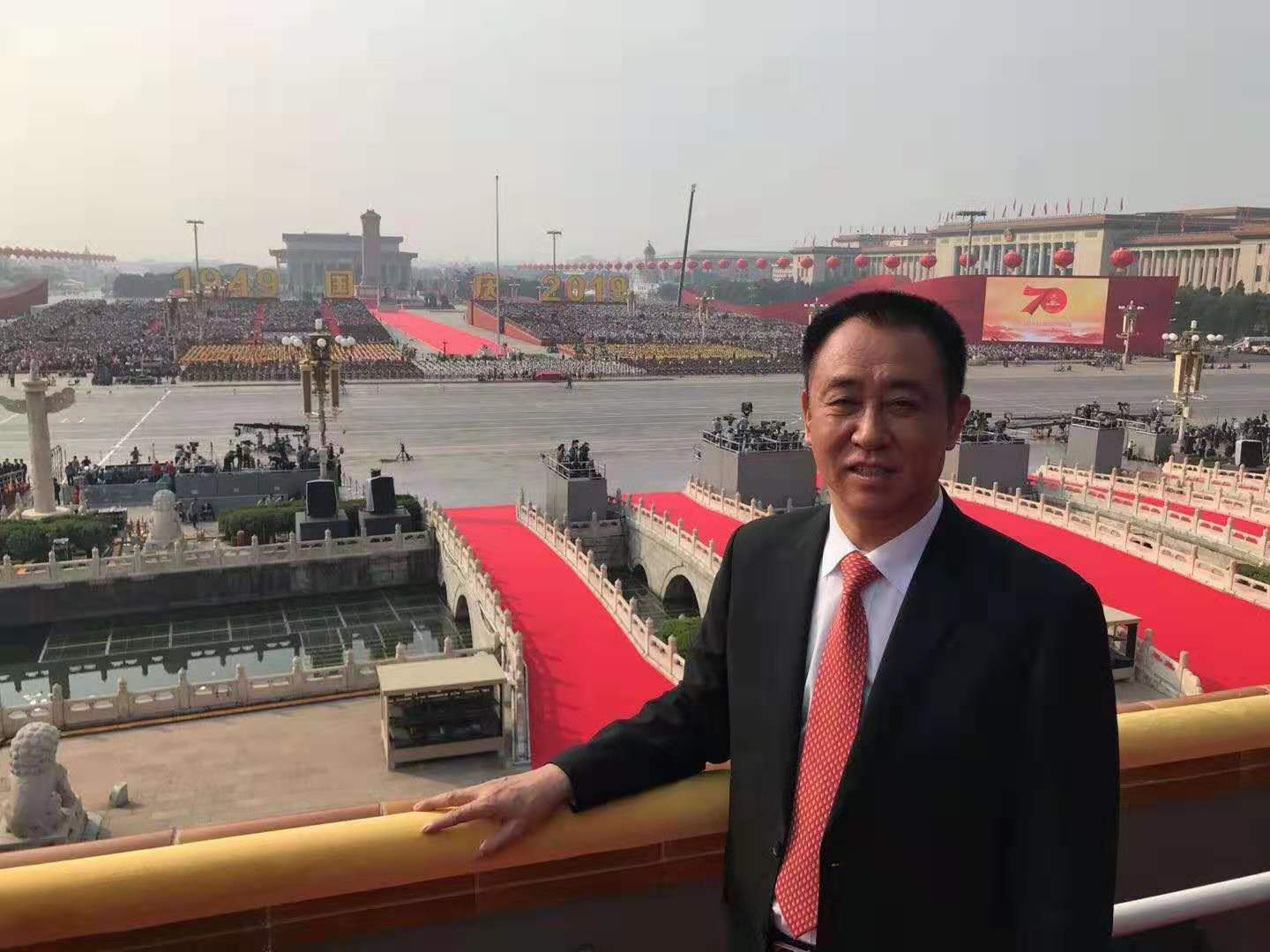 河南首富捐款2亿,河南首富捐款8亿