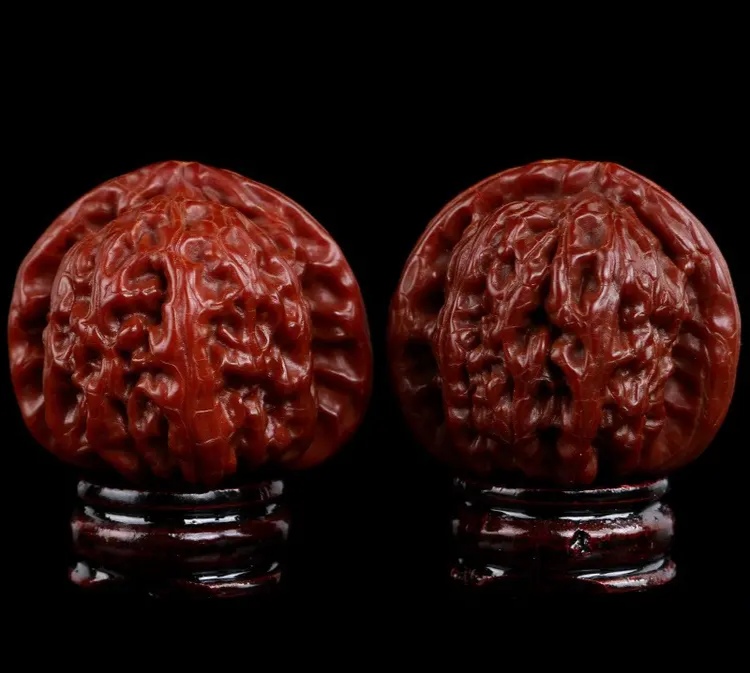 怎么挑一对文玩核桃,怎么选择适合自己的文玩核桃