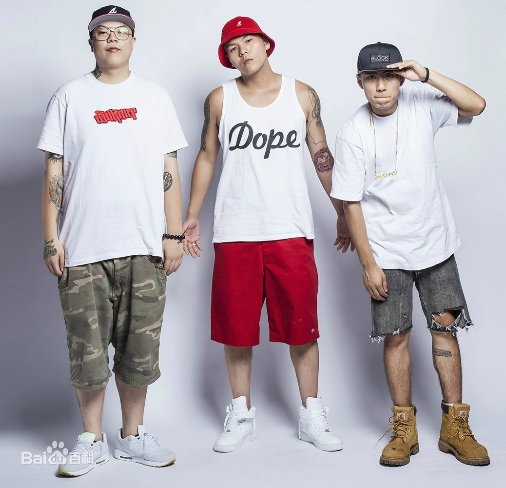 张晋给贾静雯当替身,张晋和陈小春以前关系如何