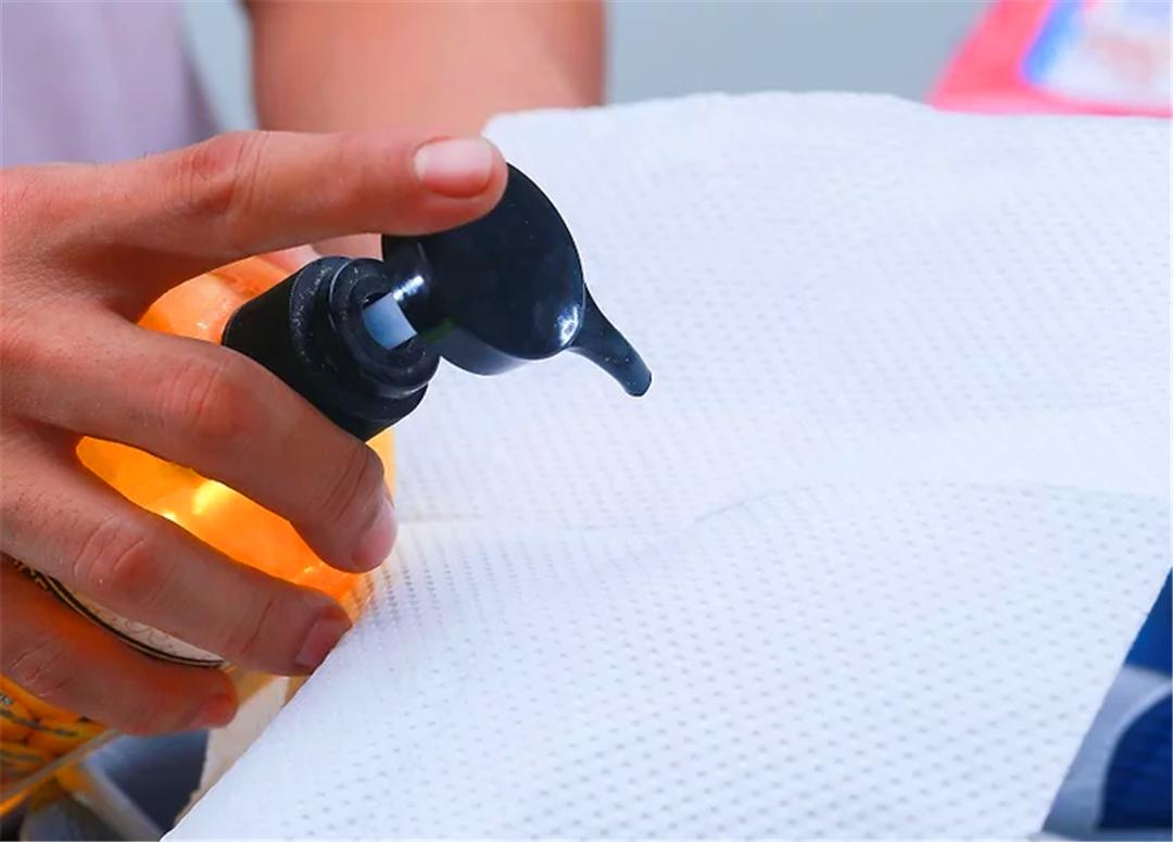 教你去除运动鞋臭的10个小窍门,运动鞋在家如何除臭