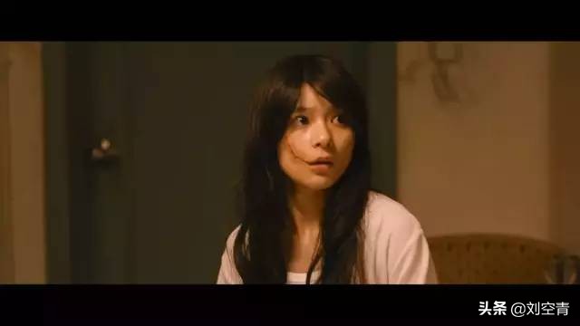 讲述换脸的电视剧,电影解说女人整容时的场景