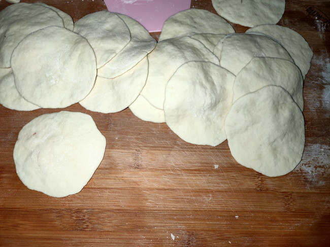 包子馅怎么调才会一直出水,包子馅料出水怎么解救