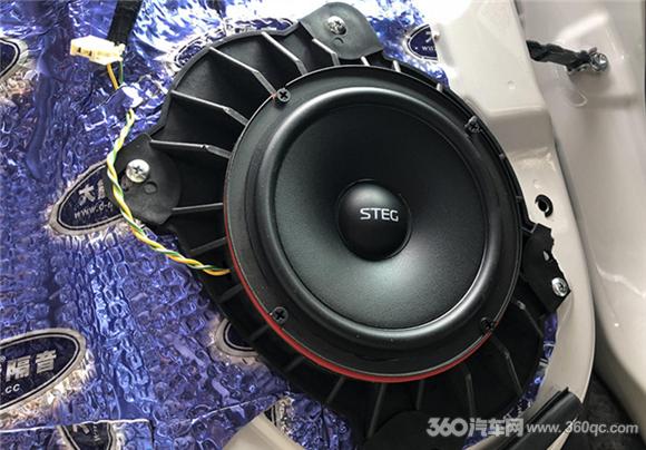 入门级改装音质也想超预期?看斯巴鲁森林人选的两分频