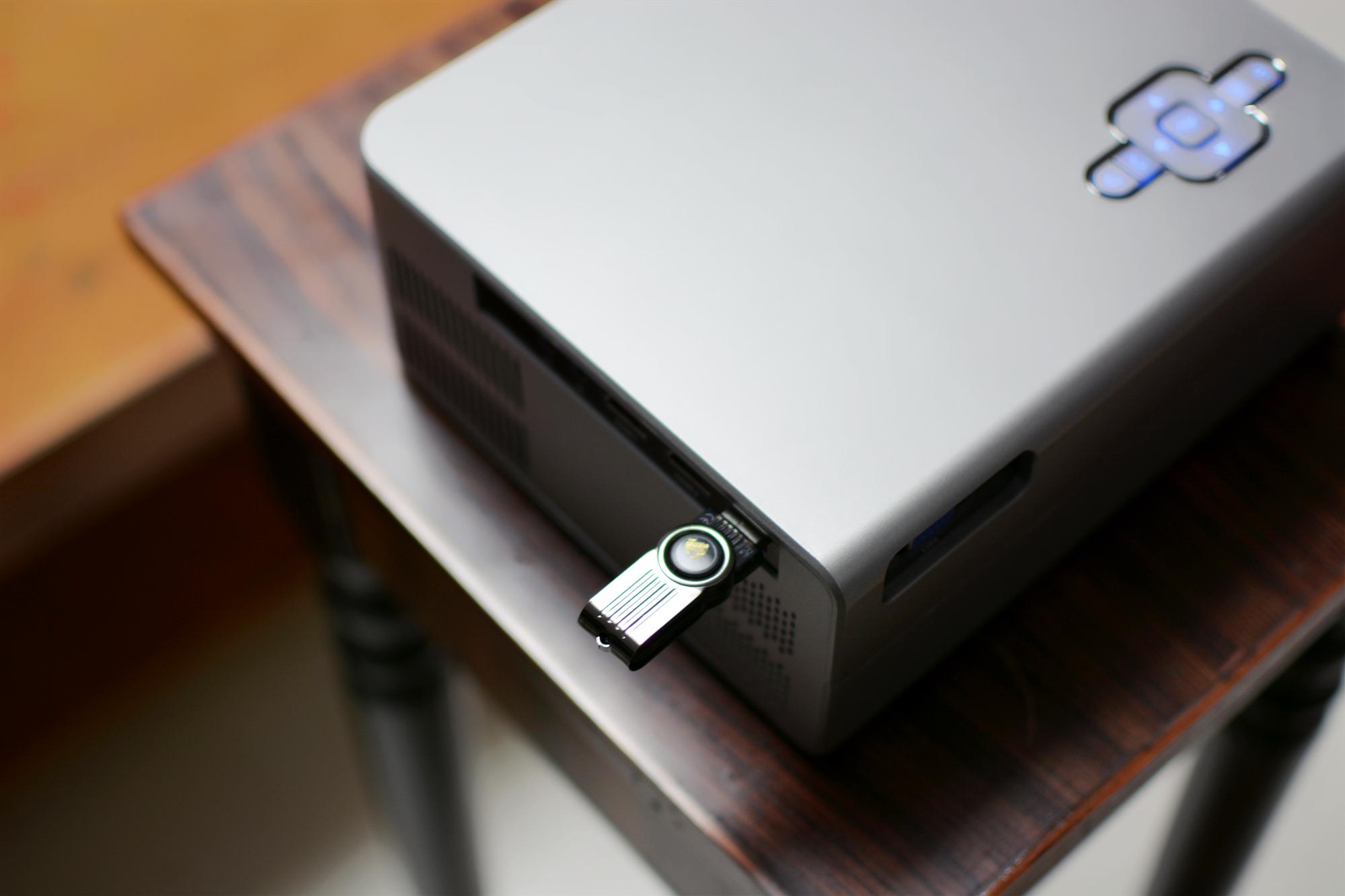 瑞格尔rd-830投影仪说明书,瑞格尔rd819投影仪测评