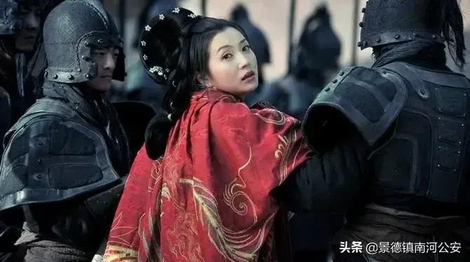 读三国演义100字感悟,三国志经典名篇100篇