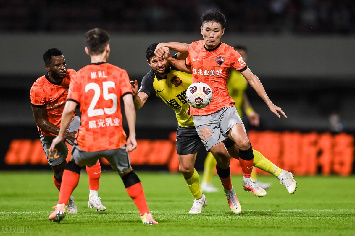 又一个！李源一被小克推荐到西甲，深足真的是藏龙卧虎？