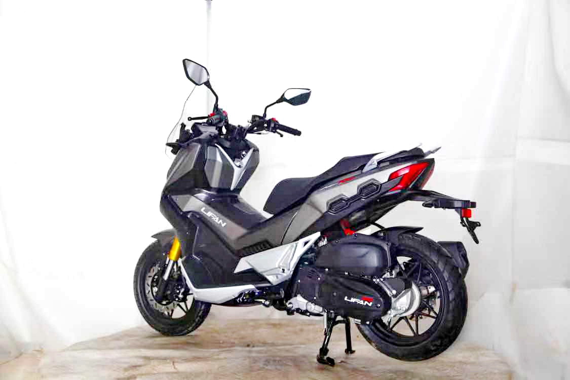 力帆在泰国展示全新的KPV150越野踏板