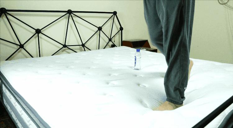 床垫是弹簧床垫好还是乳胶床垫好,床垫选弹簧床垫还是记忆棉床垫