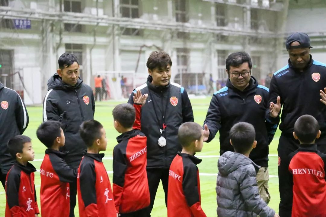 日本高中足球联赛为什么可以成功,日本高中足球联赛怎么样