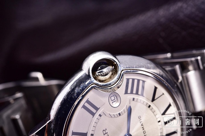 卡地亚蓝气球w69012z4生产年限区别,卡地亚w69012z4跟w69016z4什么区别