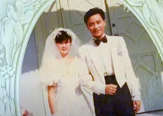 2003年怀念张国荣梅艳芳演唱会,张国荣和梅艳芳互相嫌弃的友情