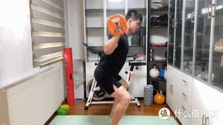 杠铃健身正确训练方法,新手健身怎样利用杠铃训练