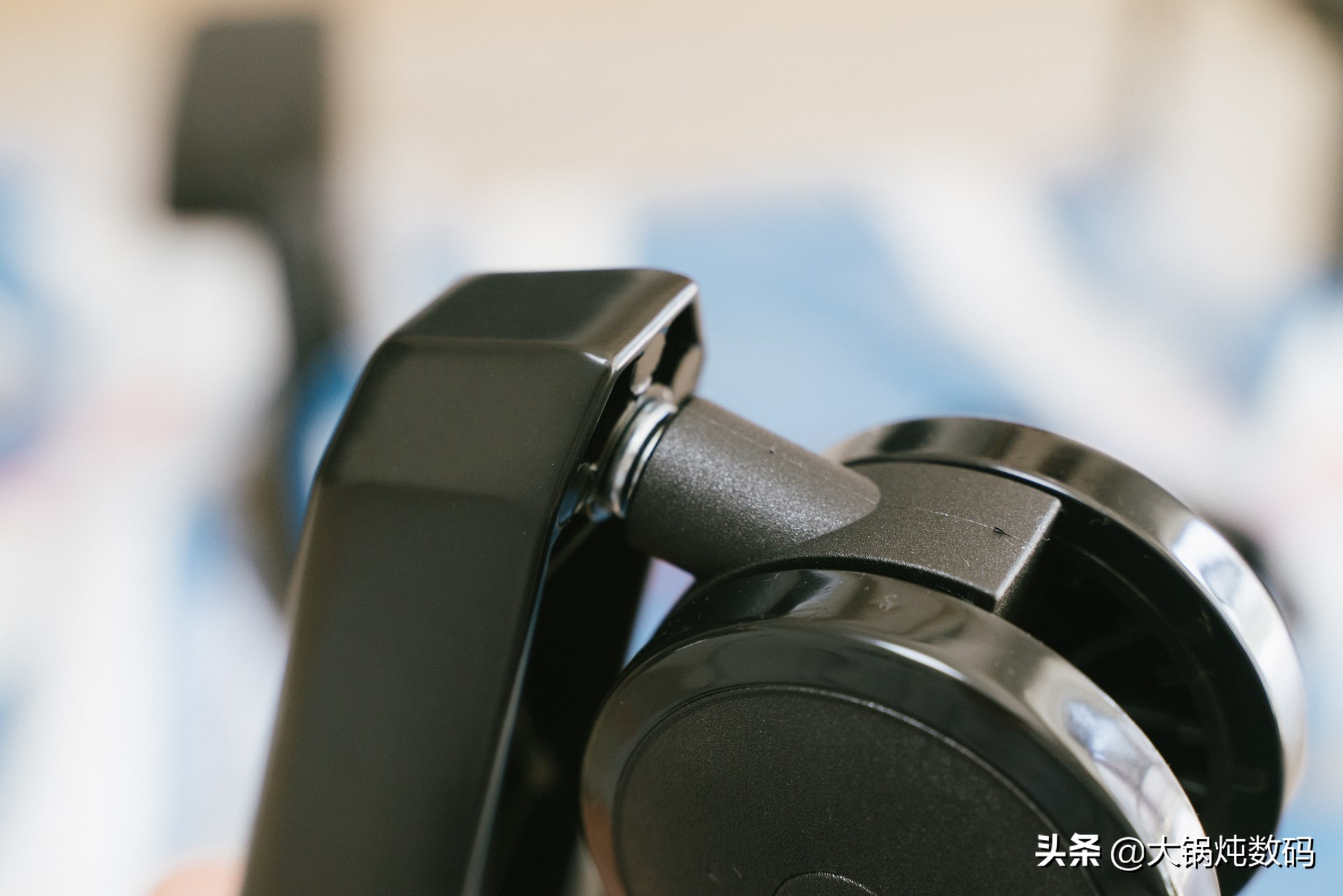 迪锐克斯dxracer电竞椅安装,迪锐克斯dxracer电竞椅怎么样