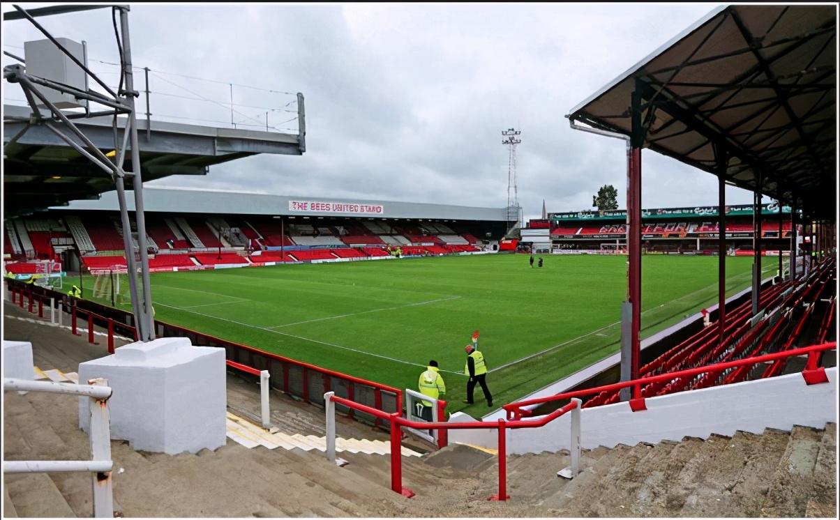 涨知识横屏视频,英冠球队主场球场