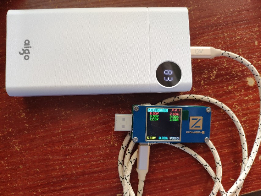 爱国者移动电源评测,爱国者p200移动电源