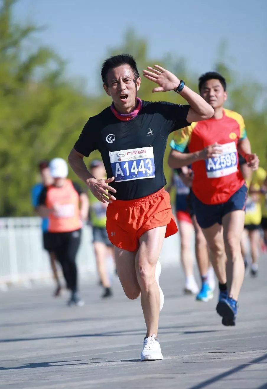 6块腹肌的体质能练出8块腹肌吗,6块腹肌能练到8块吗