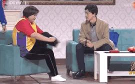 据说这个动作很帅很多人爱，但会影响男性生殖健康，真的吗？