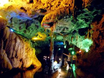 重庆古溶洞,重庆第一大溶洞