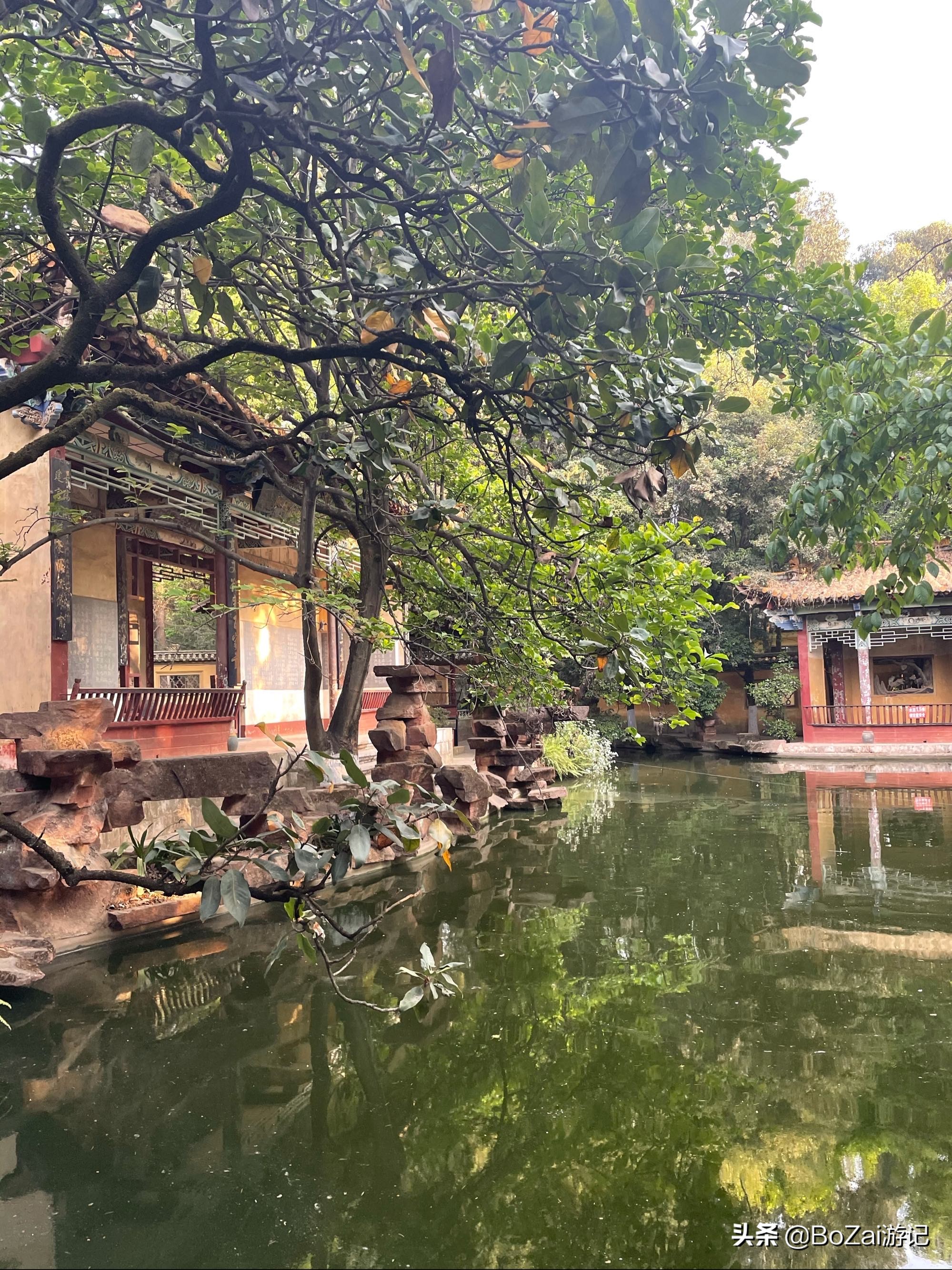 到昆明游玩必去的景点推荐一下,昆明官渡附近景点哪里好玩免费的