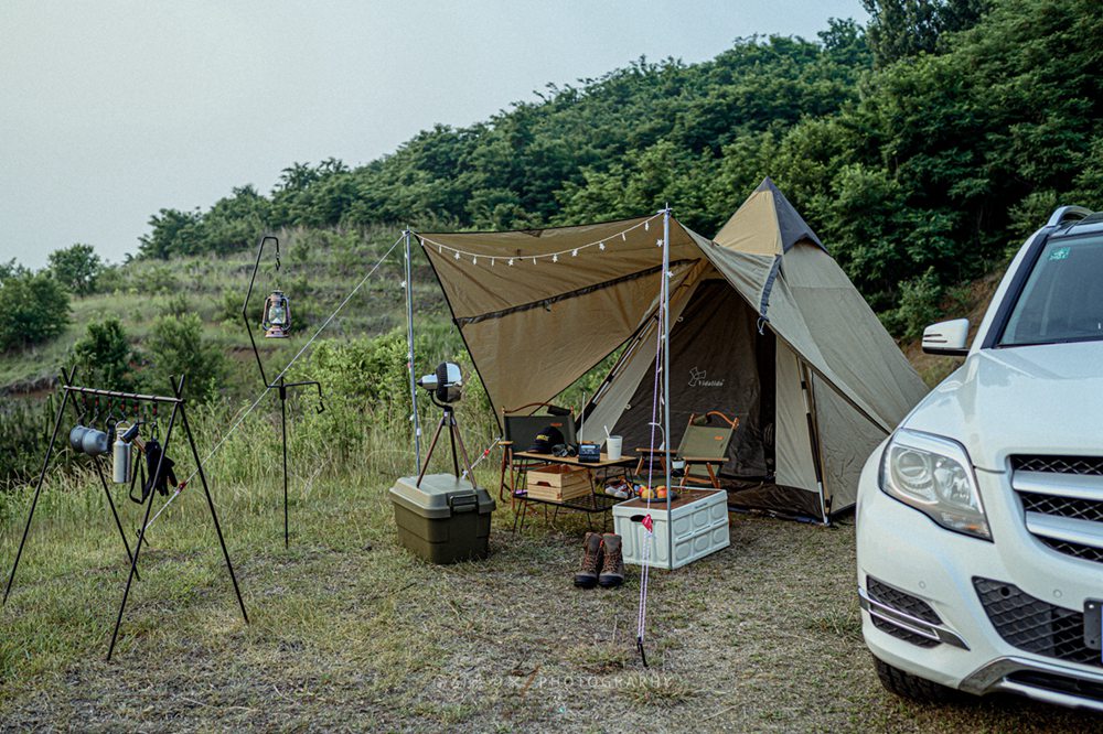 奔驰glk3003.0自然吸气雪地测试,glk300露营