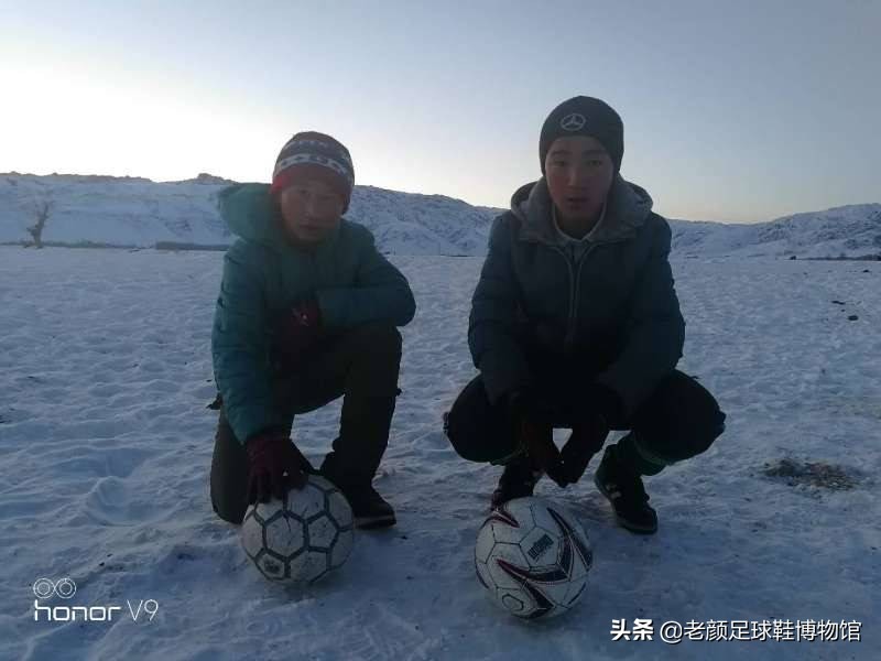 耐克宣传片国足剪辑,耐克足球广告贫民窟