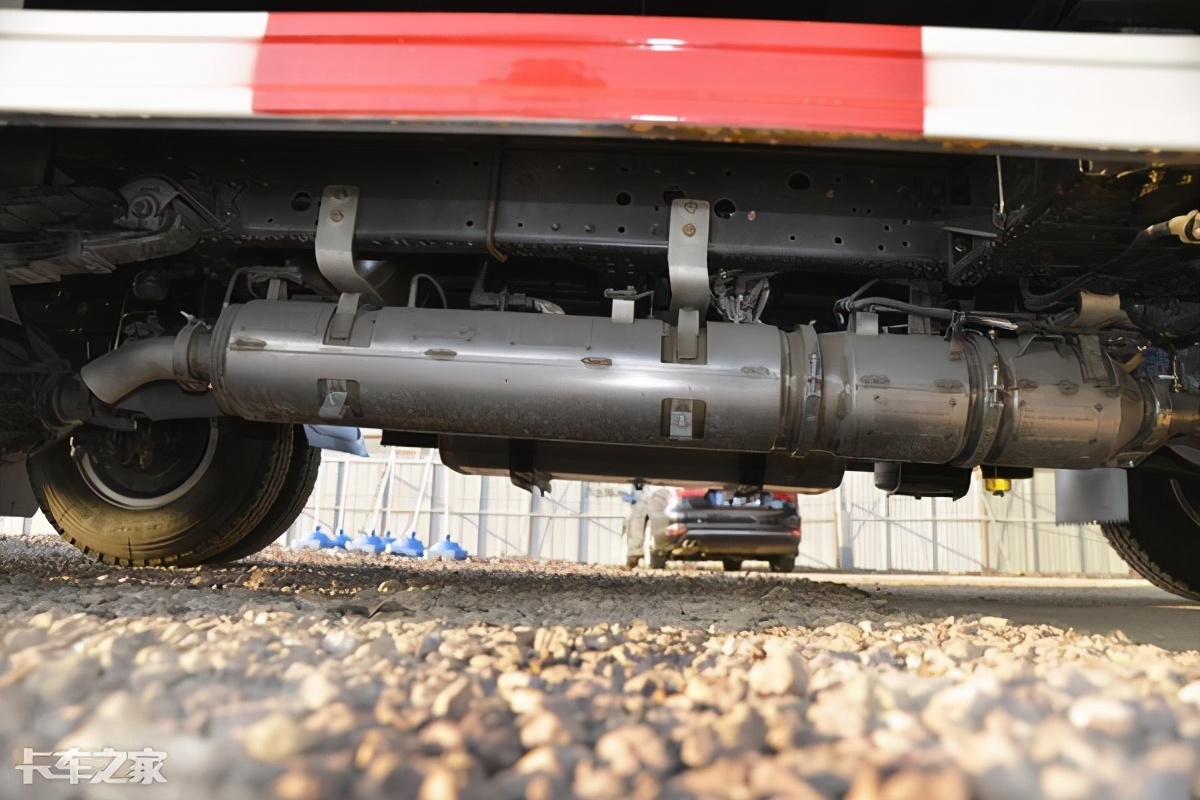 2019款解放j6f的详细配置表,解放j6f国六最新款全系价格