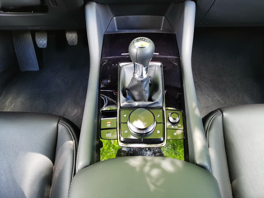 2015款马自达3优点和缺点,马自达3skyactiv报价