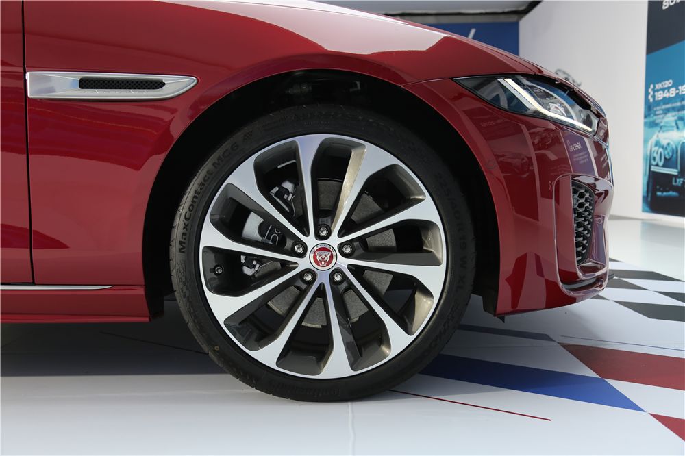 昆明秋名山弯道超车小试捷豹xel,彩云之巅抢先试驾全新捷豹xel