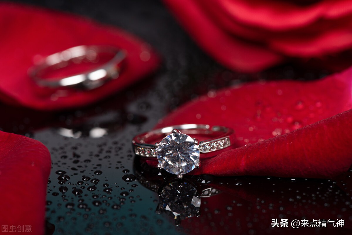 水刚漏了怎么补救,水漏了用什么补好