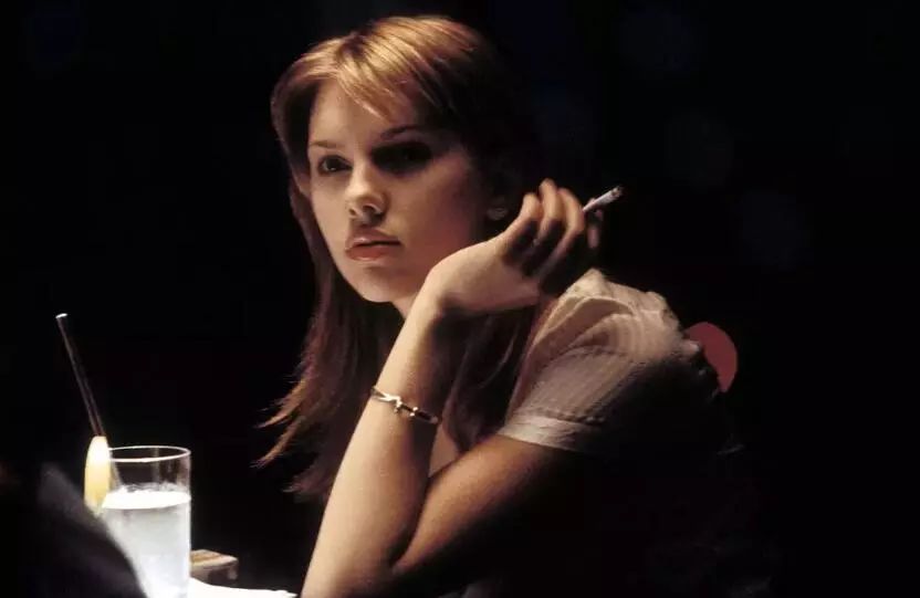 这就是暧昧,这就是吻戏的最高境界吗