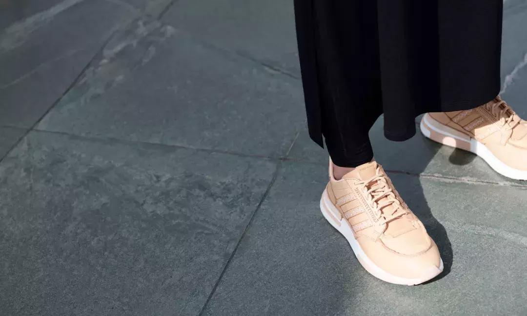 2019春夏十双抢眼运动鞋,今年最流行的冬季运动鞋