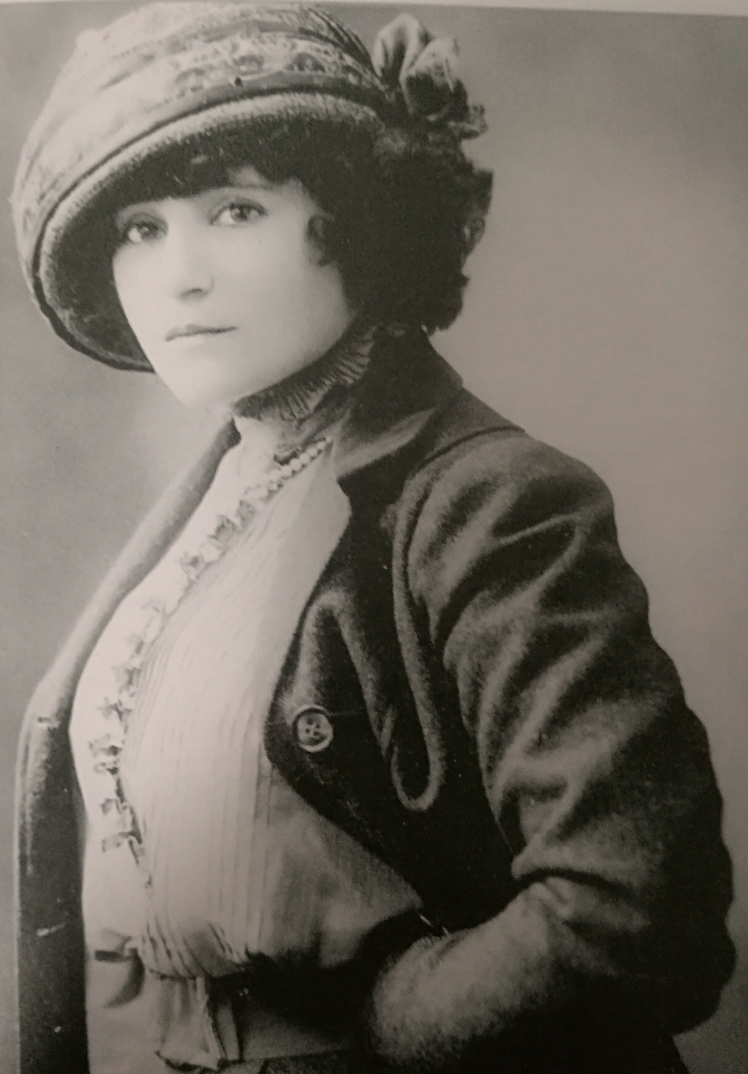 法国作家柯莱特的代表作,法国柯莱特